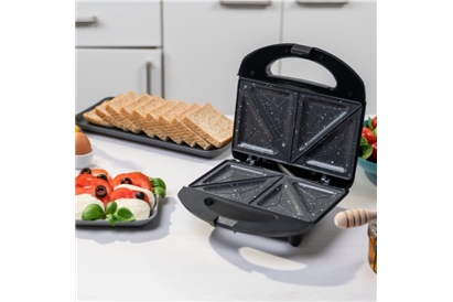 Sandwichmaker Zelmer ZSM7861, 750W, 2 felii, maner izolat, sistem de blocare, invelis antiaderent, negru/gri