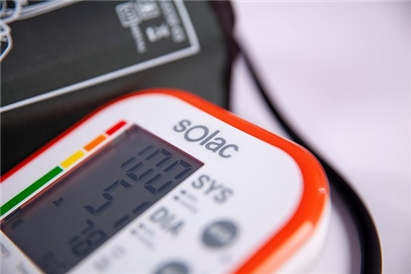 Tensiometru digital de brat Solac TE7803 Tensiotek +
